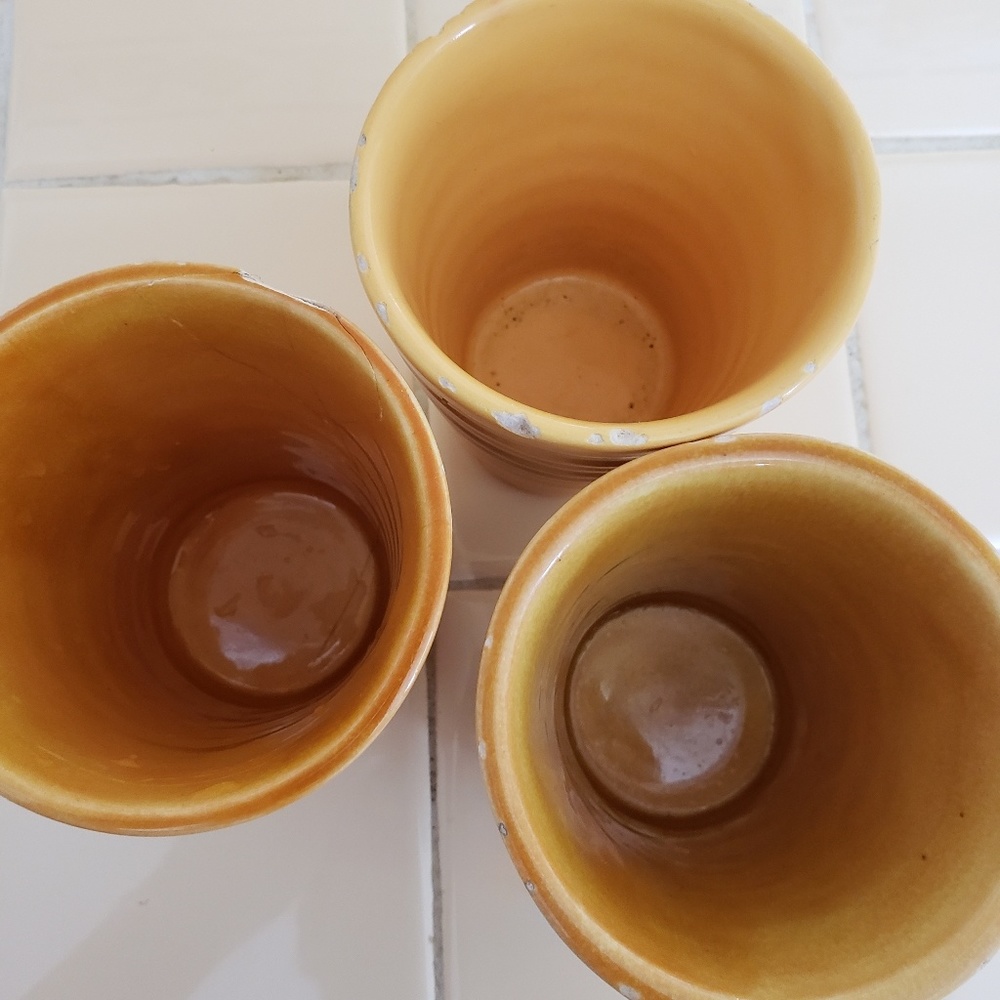 Bauer Pottery ceramic drinking set - Picture 6 of 7